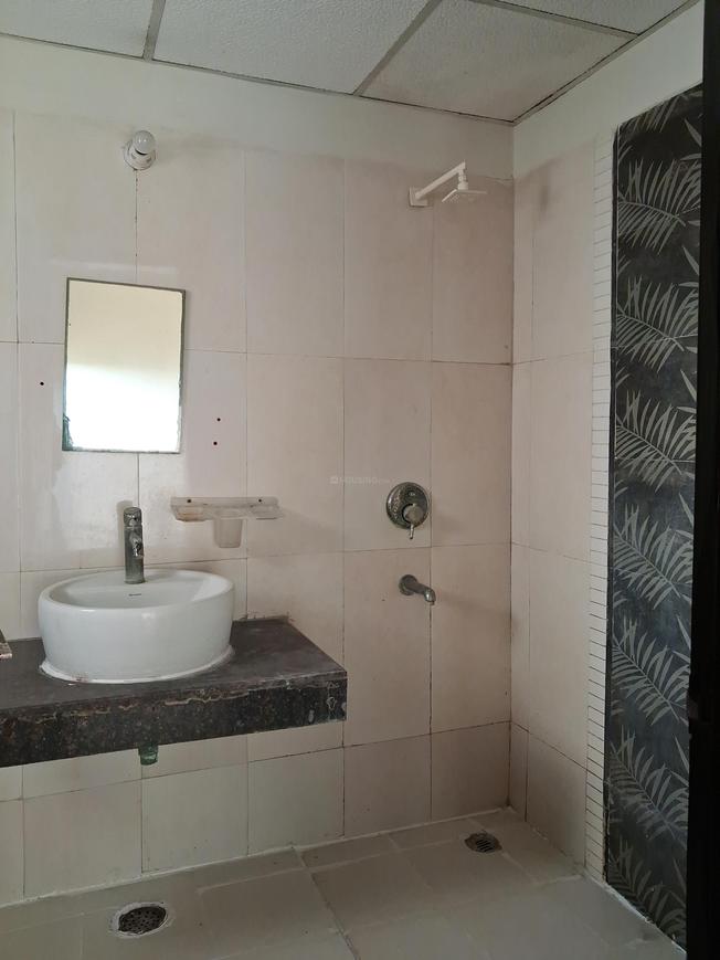 Paramount Floraville - Image 15