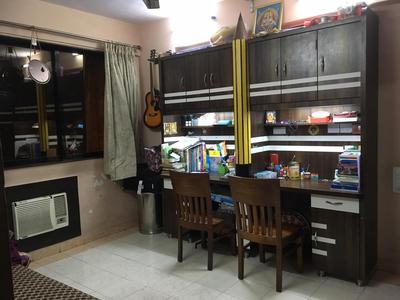 Gallery Cover Image of 980 Sq.ft 2 BHK Apartment for buy in Mulund East for 16000000