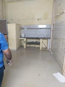 Gallery Cover Image of 600 Sq.ft 2 BHK Independent House for buy in Malad East for 2200000