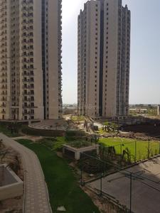 Gallery Cover Image of 1150 Sq.ft 2 BHK Apartment for buy in Yeida for 4000000