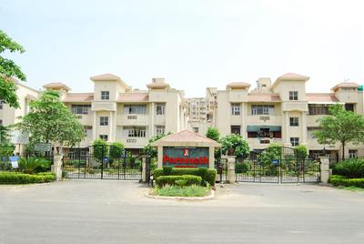 Gallery Cover Image of 1550 Sq.ft 3 BHK Apartment for buy in Omega IV Greater Noida for 7000000