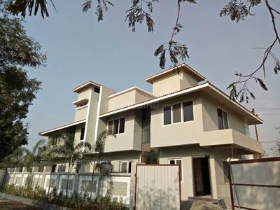 Gallery Cover Image of 2000 Sq.ft 3 BHK Villa for buy in Maval for 16500000