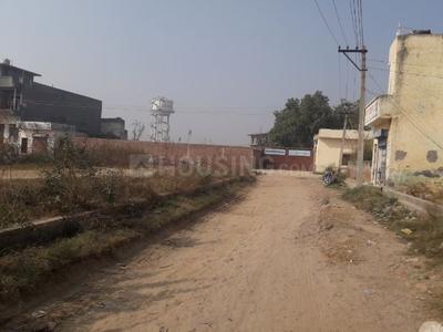 Gallery Cover Image of 450 Sq.ft 1 BHK Independent House for buy in Dasna Dehat for 1150000