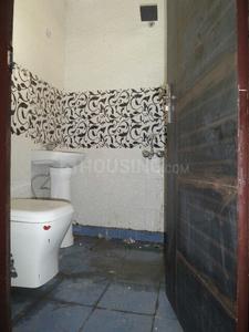 Bathroom Image of PG 4035565 Pul Prahlad Pur in Pul Prahlad Pur