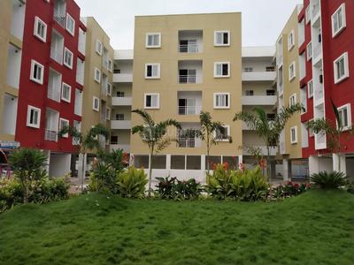 Gallery Cover Image of 1100 Sq.ft 3 BHK Apartment for rent in Parappana Agrahara for 16000