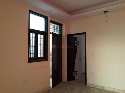 Gallery Cover Image of 750 Sq.ft 2 BHK Apartment for buy in Chhattarpur for 2660000
