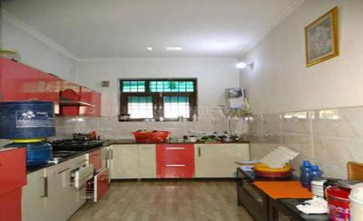 Gallery Cover Image of 1800 Sq.ft 3 BHK Apartment for buy in Sector 56 for 10500001