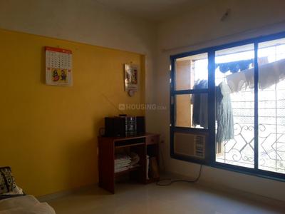 Gallery Cover Image of 400 Sq.ft 1 RK Apartment for buy in Kandivali East for 5700000