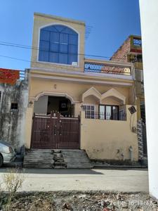 Gallery Cover Image of 940 Sq.ft 2 BHK Independent House for buy in Ajabpur Khurd for 5000000
