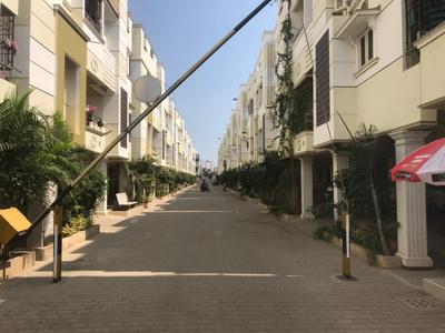 Gallery Cover Image of 940 Sq.ft 2 BHK Independent Floor for buy in Kolapakkam for 5340000