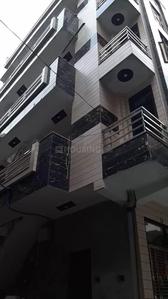 Gallery Cover Image of 450 Sq.ft 2 BHK Independent Floor for buy in Sector 2 Rohini for 4000000