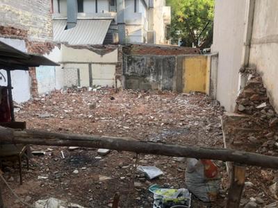 Gallery Cover Image of Sq.ft Residential Plot for buy in Anna Nagar West Extension for 11200000