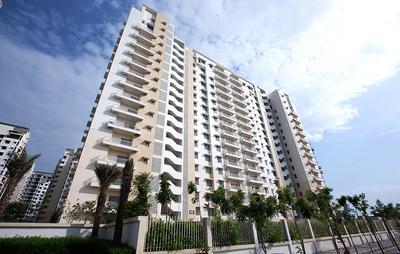 Gallery Cover Image of 1080 Sq.ft 2 BHK Apartment for buy in Shantigram for 4400000