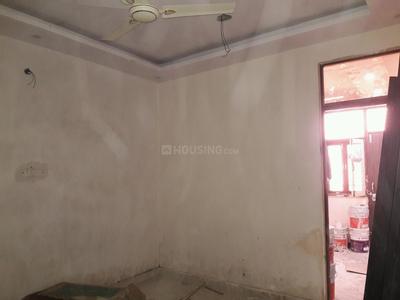Gallery Cover Image of 400 Sq.ft 1 BHK Apartment for buy in Dwarka Mor for 1700000