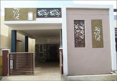 Gallery Cover Image of 1200 Sq.ft 2 BHK Villa for buy in Saravanampatty for 4300000