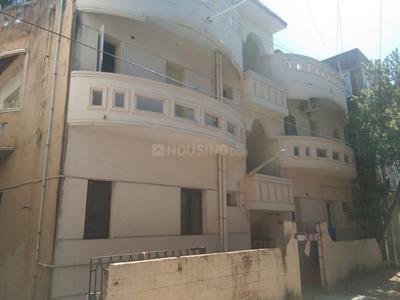 Gallery Cover Image of 2600 Sq.ft 4 BHK Independent House for buy in Sholinganallur for 18400000
