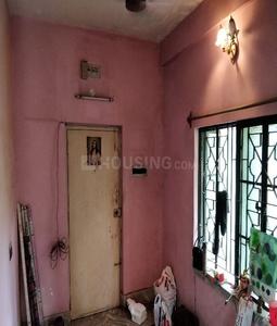Gallery Cover Image of 753 Sq.ft 2 BHK Apartment for buy in Thakurpukur for 2500000