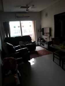 Gallery Cover Image of 900 Sq.ft 2 BHK Apartment for buy in Malad West for 14800000