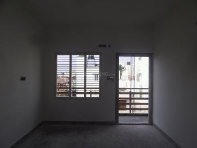 Gallery Cover Image of 850 Sq.ft 2 BHK Apartment for buy in J P Nagar 8th Phase for 5000000