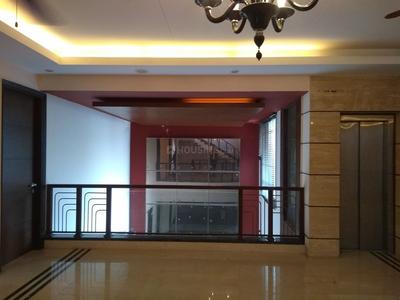 5+ BHK Villa