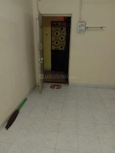 Gallery Cover Image of 225 Sq.ft 1 RK Apartment for rent in Malad West for 9000