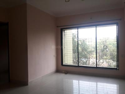 Gallery Cover Image of 840 Sq.ft 2 BHK Apartment for rent in Borivali East for 29000