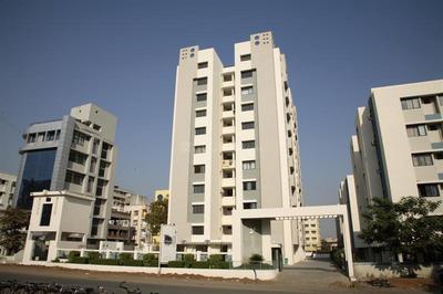 Gallery Cover Image of 1850 Sq.ft 3 BHK Apartment for buy in Prahlad Nagar for 16500000