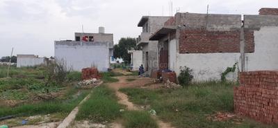 Gallery Cover Image of Sq.ft Residential Plot for buy in Tajnagar for 425000
