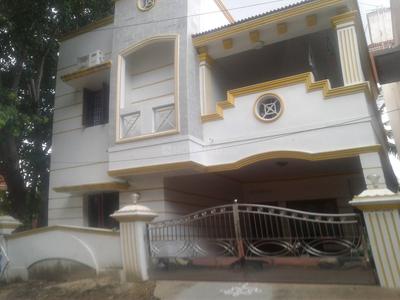 Gallery Cover Image of 1800 Sq.ft 4 BHK Independent House for buy in Maduravoyal for 23000000