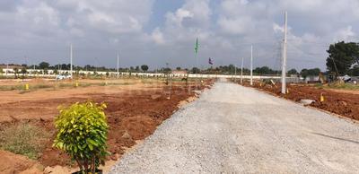 Gallery Cover Image of Sq.ft Residential Plot for buy in Thummaloor for 2200000