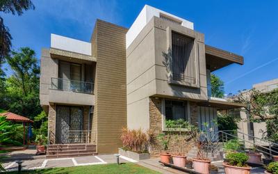 4 BHK Villa