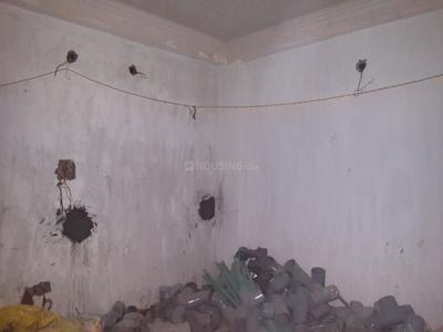 Gallery Cover Image of 750 Sq.ft 2 BHK Apartment for buy in Chhattarpur for 2950000