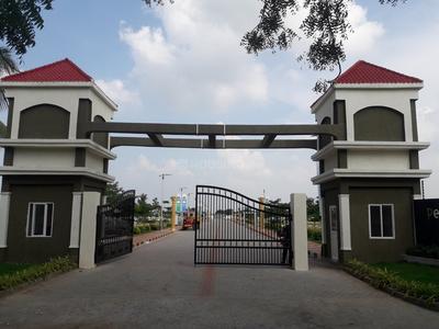 Gallery Cover Image of Sq.ft Residential Plot for buy in Bhanur for 4600000