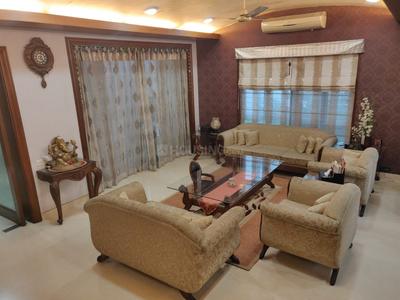 Gallery Cover Image of 11000 Sq.ft 6 BHK Independent House for buy in Royapettah for 140000000