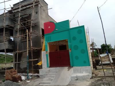 Gallery Cover Image of 905 Sq.ft 1 BHK Independent House for buy in Kandigai for 2920000