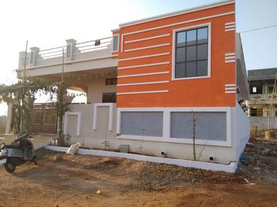 Gallery Cover Image of 2200 Sq.ft 2 BHK Independent House for rent in Alampally for 7000