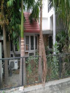 5 BHK Independent House