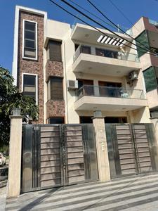 Gallery Cover Image of 1400 Sq.ft 3 BHK Independent House for buy in Sector 15 for 18999999