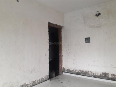 Gallery Cover Image of 600 Sq.ft 1 BHK Apartment for buy in Kandivali West for 10000000