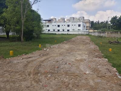 Gallery Cover Image of Sq.ft Residential Plot for buy in Manapakkam for 4944000