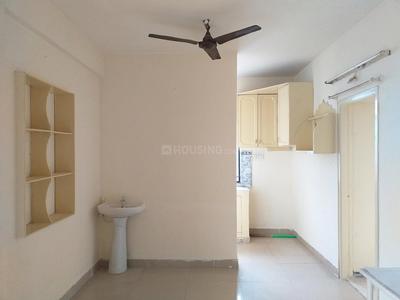 Gallery Cover Image of 700 Sq.ft 2 BHK Apartment for rent in Maruthi Nagar for 12000