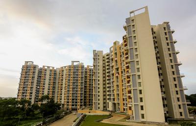Gallery Cover Image of 1150 Sq.ft 2 BHK Apartment for buy in Pimpri for 7500000