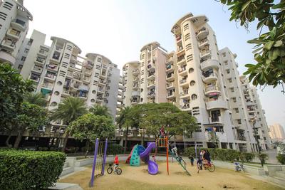 Gallery Cover Image of 1200 Sq.ft 2 BHK Apartment for buy in Sector 86 for 3800000