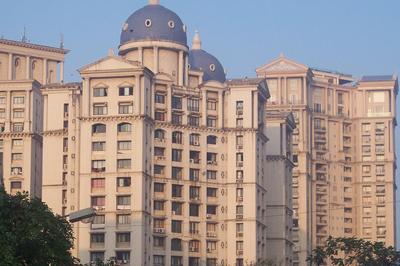Gallery Cover Image of 1050 Sq.ft 2 BHK Apartment for buy in Powai for 30000000