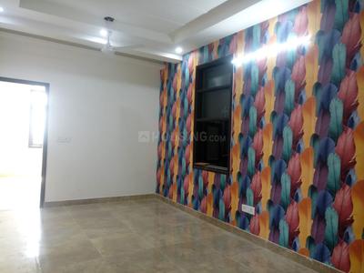 Gallery Cover Image of 900 Sq.ft 3 BHK Apartment for buy in Mehrauli for 4200000