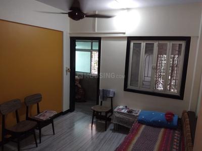 Gallery Cover Image of 580 Sq.ft 1 BHK Apartment for buy in Santacruz East for 16500000