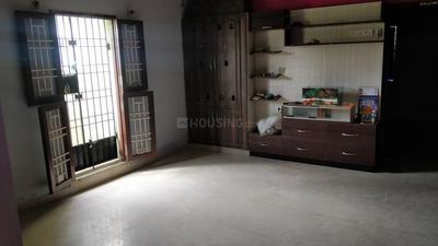 Gallery Cover Image of 2400 Sq.ft 3 BHK Apartment for rent in Medavakkam for 14500