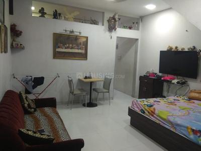 Gallery Cover Image of 1000 Sq.ft 3 BHK Independent House for buy in Mulund West for 13500000