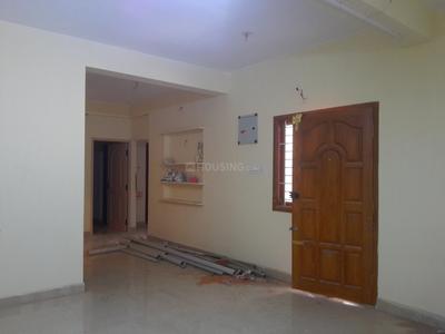 Gallery Cover Image of 850 Sq.ft 2 BHK Apartment for buy in Surappattu for 3740000
