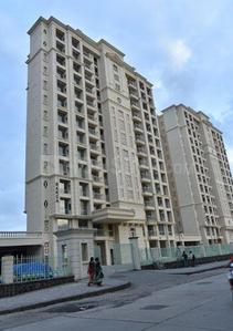 Gallery Cover Image of 777 Sq.ft 2 BHK Apartment for buy in Hiranandani Estate for 10700000